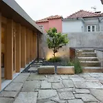 Na Travessa Suites